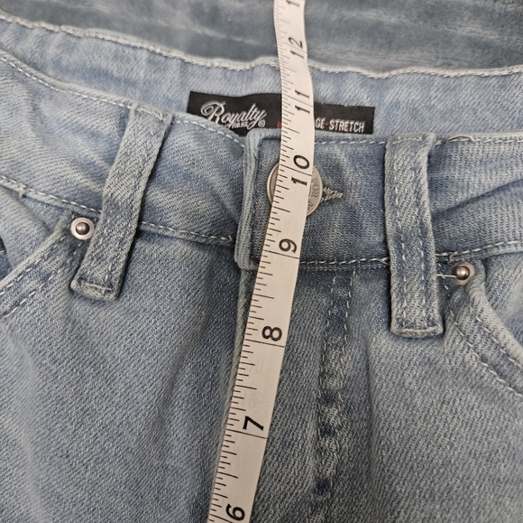Royalty For Me Light Cropped Raw Hem Jeans! - Picture 7 of 8